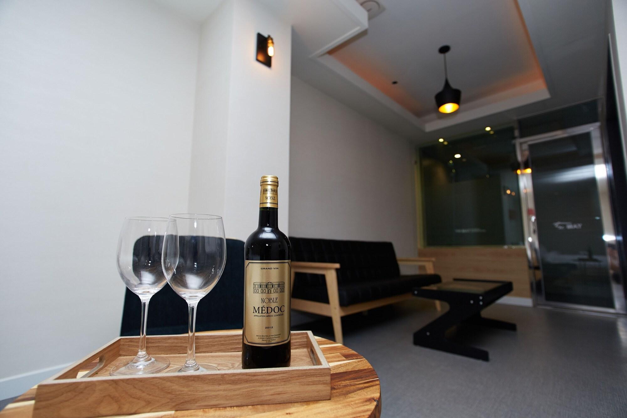 Hotel The May Gwangju Metropolitan City ภายนอก รูปภาพ