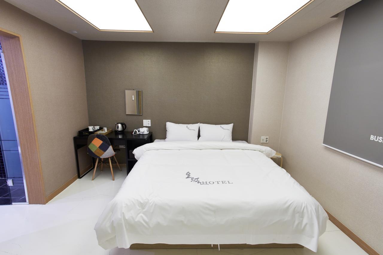 Hotel The May Gwangju Metropolitan City ภายนอก รูปภาพ