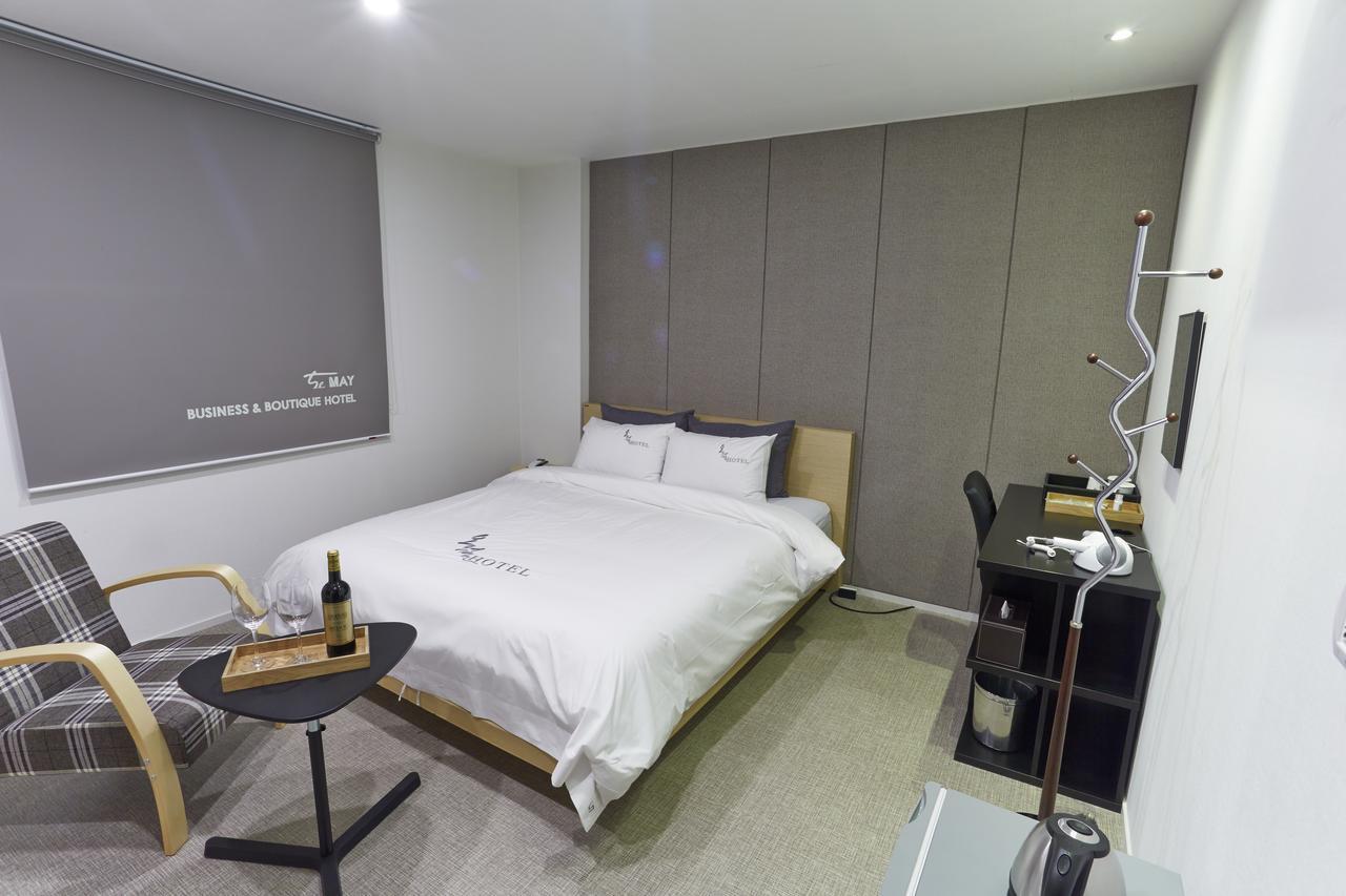 Hotel The May Gwangju Metropolitan City ภายนอก รูปภาพ